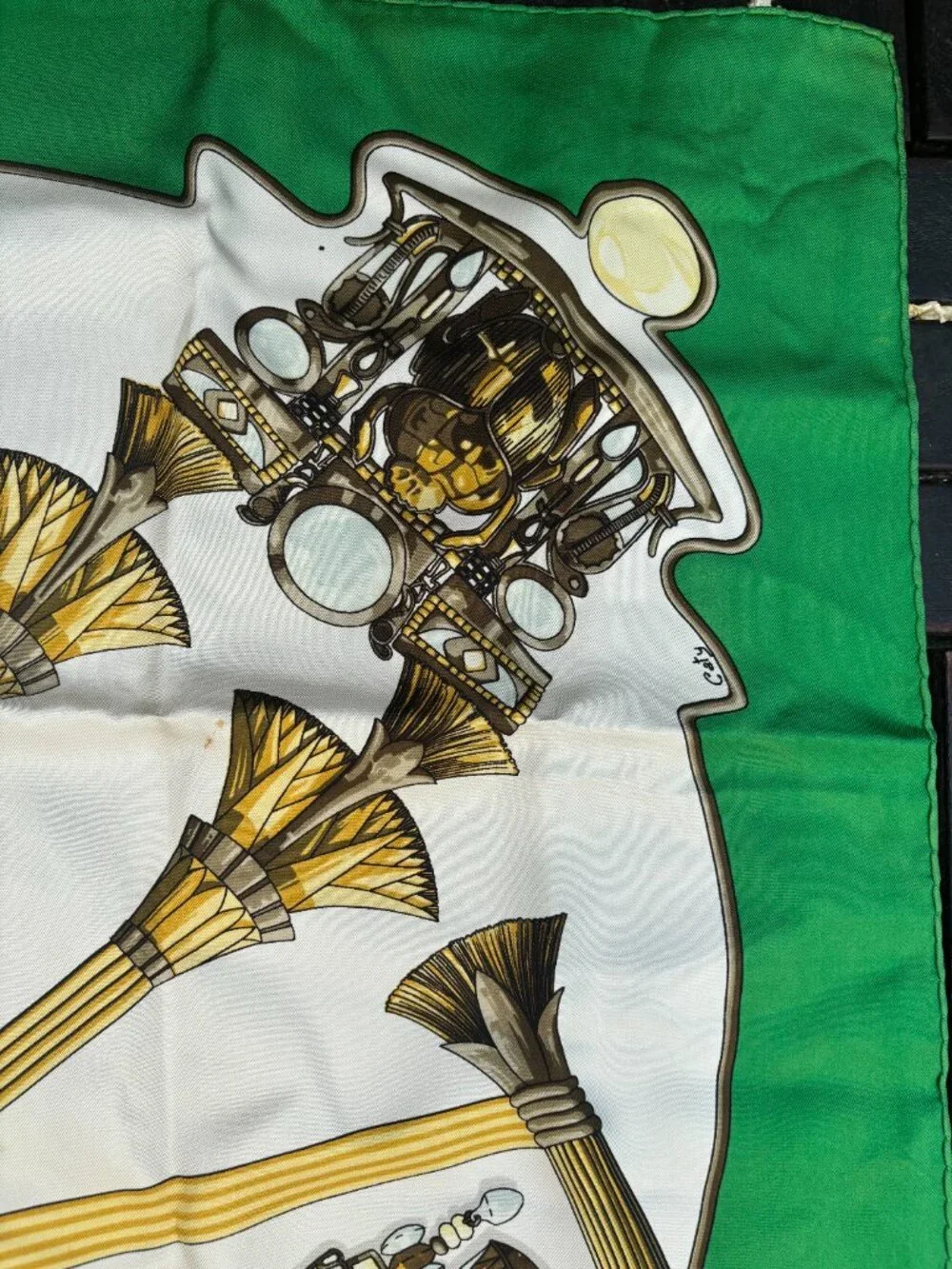 Authentic HERMES Carre 90 Scarf Egypt Motif Silk Green